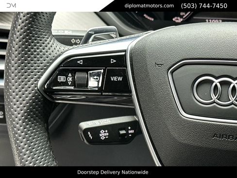 Used 2023 Audi RS e-tron GT w/ Carbon Performance Package image 33