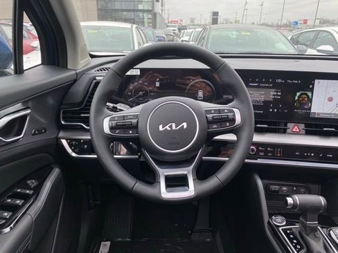 New 2025 Kia Sportage SX FWD image 18