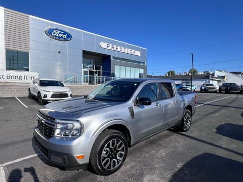 Used 2024 Ford Maverick Lariat AWD/4WD image 4
