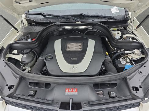 Used 2012 Mercedes-Benz GLK 350 4MATIC image 33
