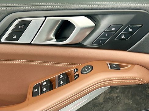 Certified 2023 BMW X5 xDrive40i w/ Luxury Seating Package image 22