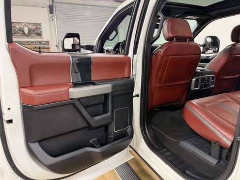 Used 2021 Ford F250 Platinum AWD/4WD image 14