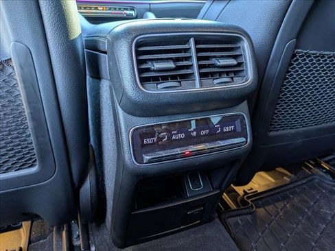 Used 2022 Mercedes-Benz GLE 450 4MATIC image 19