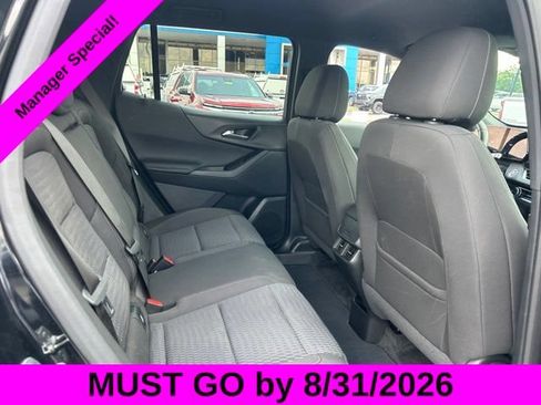Used 2025 Chevrolet Equinox LT w/ Safety and Technology Package FWD image 29