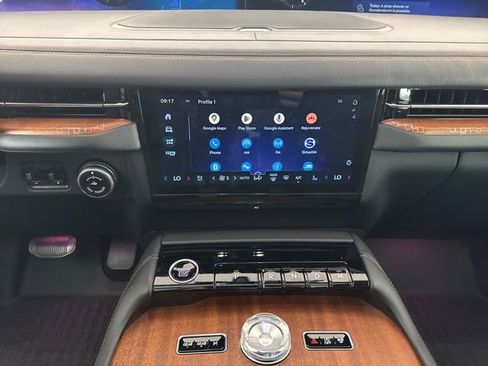 New 2025 Lincoln Navigator Black Label image 11