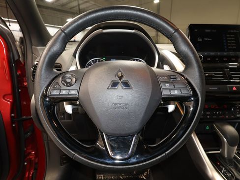 Used 2024 Mitsubishi Eclipse Cross SE image 10