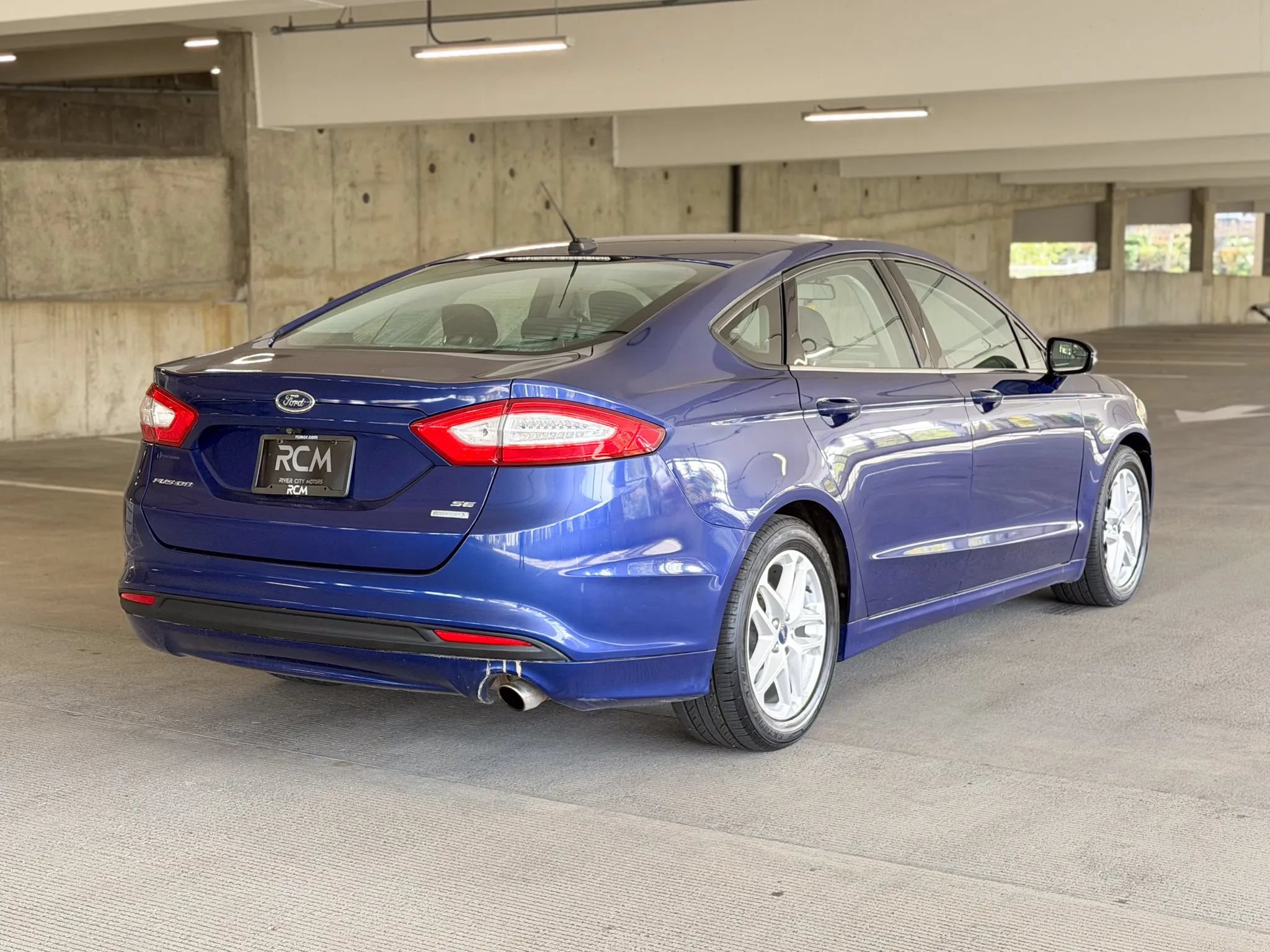 Used 2013 Ford Fusion SE FWD image 5