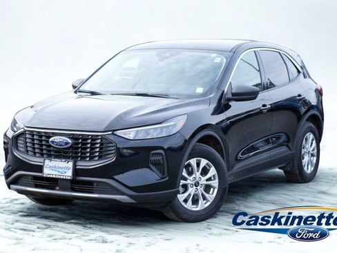 Used 2023 Ford Escape Active w/ Tech Pack #1 image 1