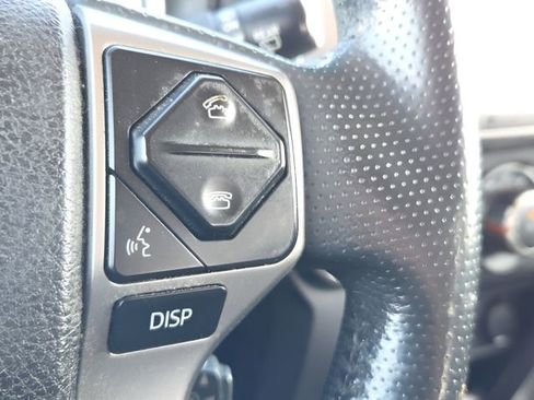 Used 2016 Toyota 4Runner SR5 AWD/4WD image 23