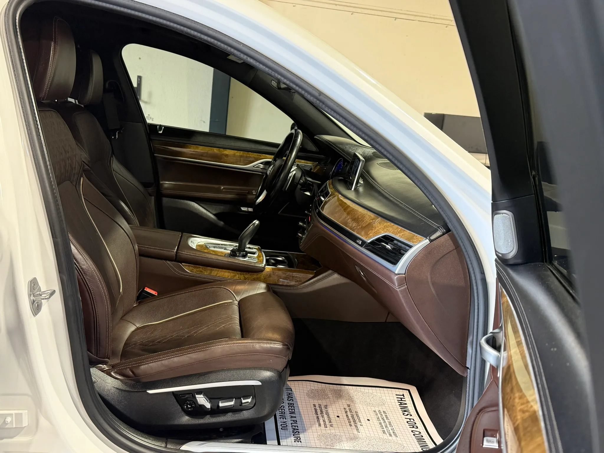 Used 2016 BMW 740i RWD image 16
