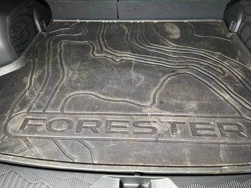 Used 2025 Subaru Forester Touring AWD/4WD image 24