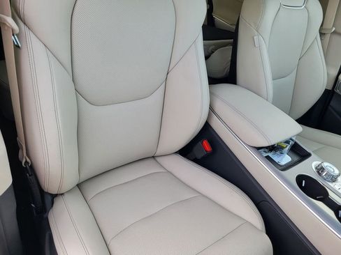New 2026 Genesis GV70 2.5T Select AWD/4WD image 15