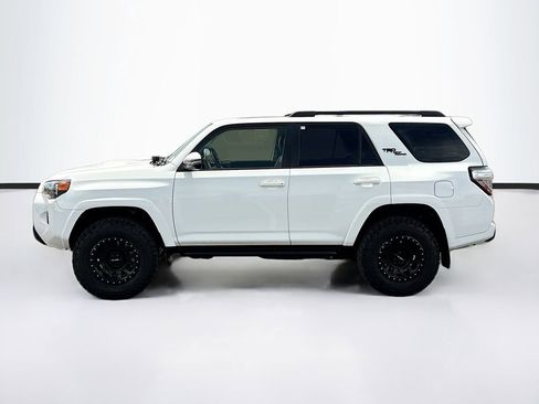 Used 2023 Toyota 4Runner TRD Off-Road Premium w/ Moonroof Package AWD/4WD image 8