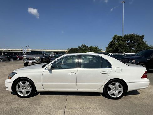 Used 2006 Lexus LS 430 RWD image 78