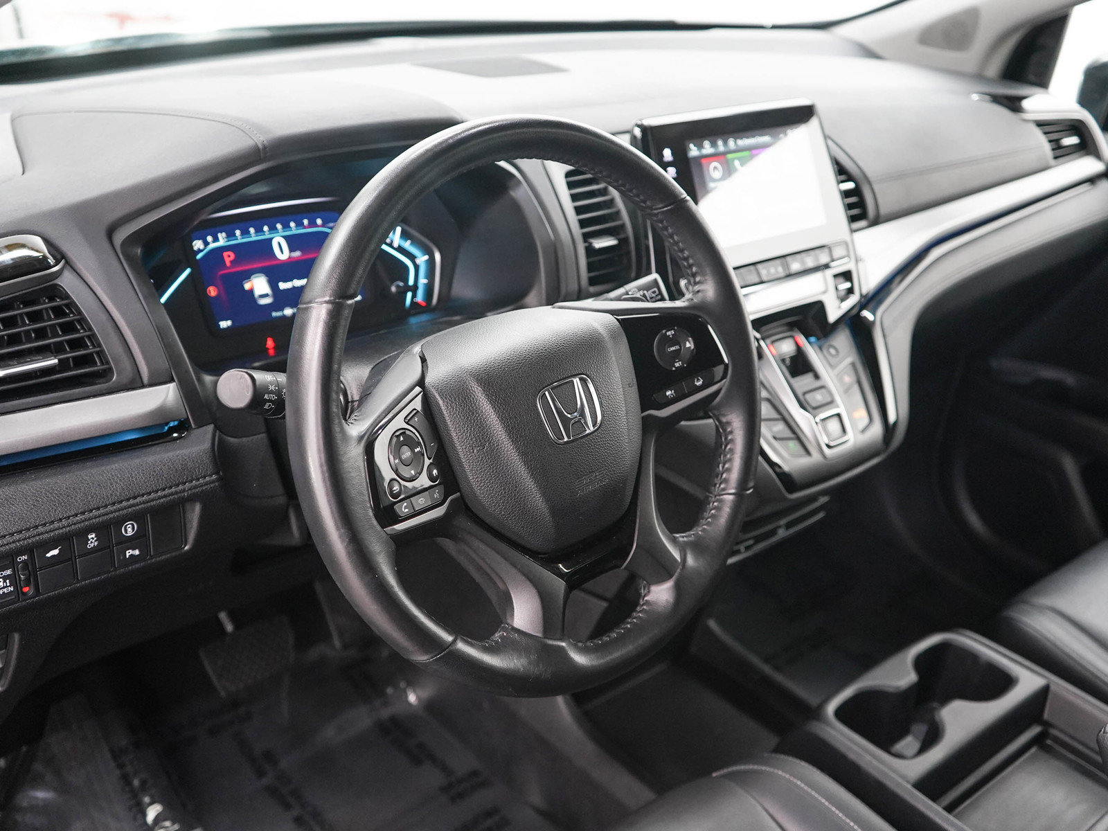 Used 2024 Honda Odyssey Touring image 25