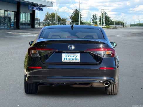 Certified 2026 Honda Civic Sport image 7