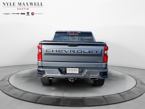 Used 2019 Chevrolet Silverado 1500 LTZ AWD/4WD image 15