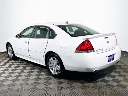 Used 2012 Chevrolet Impala LT w/ LT Sunroof Package FWD image 5