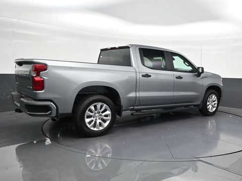 Used 2026 Chevrolet Silverado 1500 Custom RWD image 5