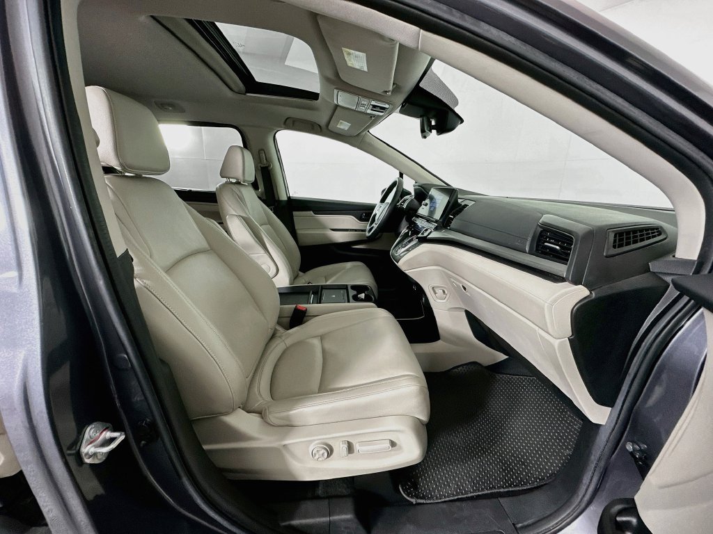 Certified 2025 Honda Odyssey EX-L image 28