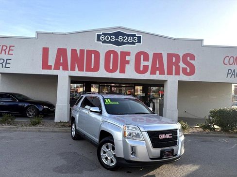 Used 2011 GMC Terrain SLE image 30