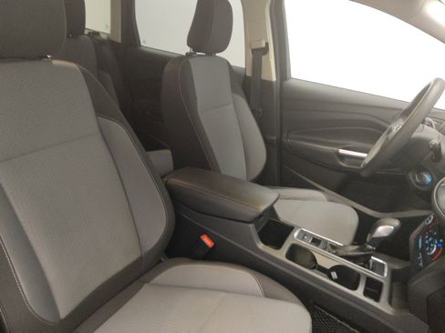 Used 2018 Ford Escape SE w/ SE Sync 3 Package AWD/4WD image 21