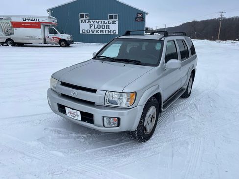 Used 2002 INFINITI QX4 4WD w/ (X03) Heated Seats Pkg image 8