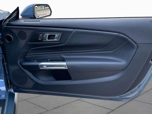 Used 2025 Ford Mustang Premium RWD image 21