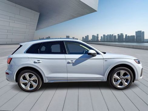Certified 2023 Audi Q5 2.0T Premium Plus w/ Premium Plus Package image 7