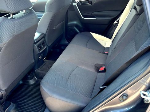 Used 2023 Toyota RAV4 LE image 15