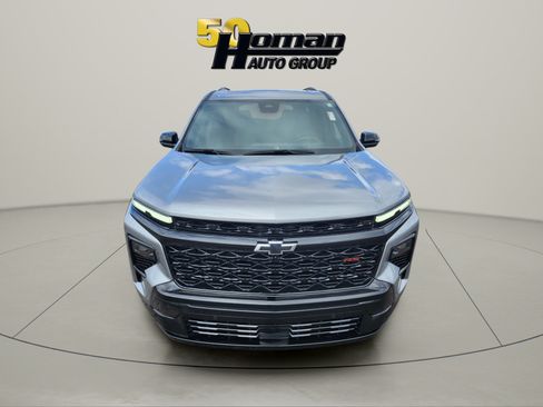 Used 2025 Chevrolet Traverse RS AWD/4WD image 8