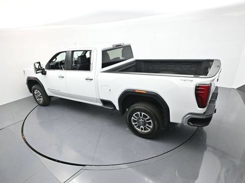 Used 2025 GMC Sierra 2500 SLT AWD/4WD image 42
