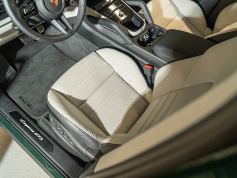 Certified 2026 Porsche Cayenne GTS AWD/4WD image 14