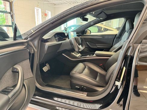 Used 2021 Tesla Model S Plaid AWD/4WD image 9