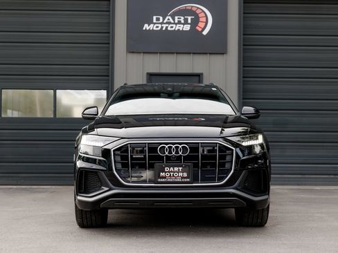 Used 2021 Audi Q8 Premium Plus w/ Premium Plus Package AWD/4WD image 2