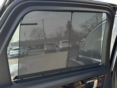 Used 2019 Porsche Cayenne image 20