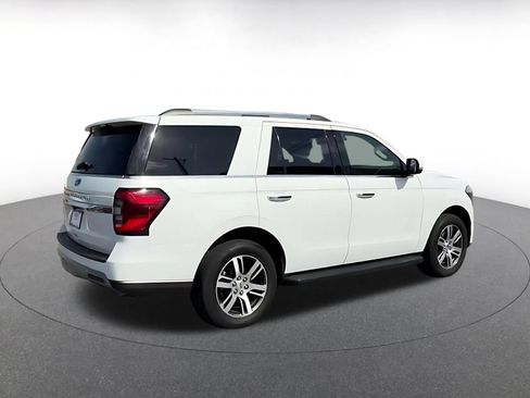 Used 2024 Ford Expedition Limited RWD image 13