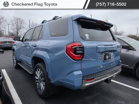 Used 2025 Toyota 4Runner Limited image 4