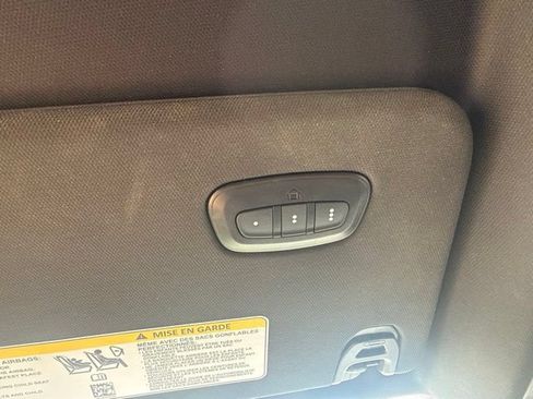 Used 2024 RAM 1500 Laramie RWD image 23