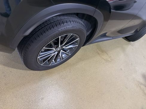 Used 2024 Lexus NX 350 AWD image 11