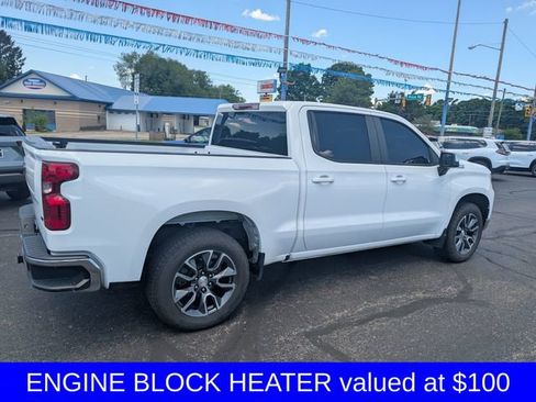 Used 2022 Chevrolet Silverado 1500 LT w/ Z71 Off-Road Package AWD/4WD image 9