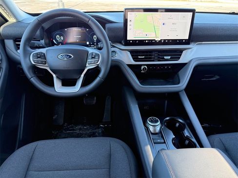 New 2026 Ford Explorer Active image 17