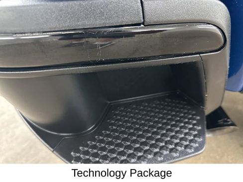 Used 2023 Chevrolet Colorado Trail Boss w/ LPO, Dark Essentials Package image 18