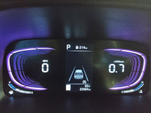 Used 2025 Kia Soul EX image 23