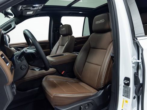 Used 2023 Chevrolet Tahoe High Country w/ Premium Package 2 image 21