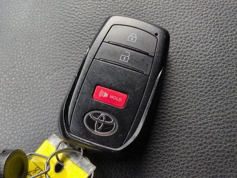 Used 2024 Toyota Tacoma SR5 w/ SR5 Upgrade Package RWD image 26