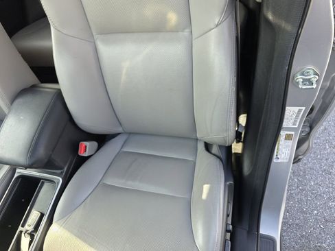 Used 2015 Honda CR-V EX-L image 11