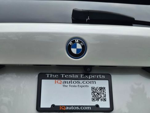 Used 2023 BMW X5 xDrive45e w/ Executive Package AWD/4WD image 28