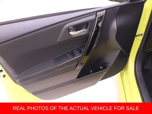 Used 2018 Toyota Corolla iM w/ All-Weather Mat Package image 9