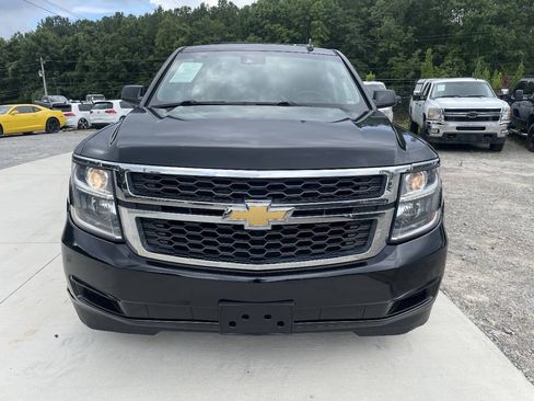 Used 2017 Chevrolet Suburban LT AWD/4WD image 2